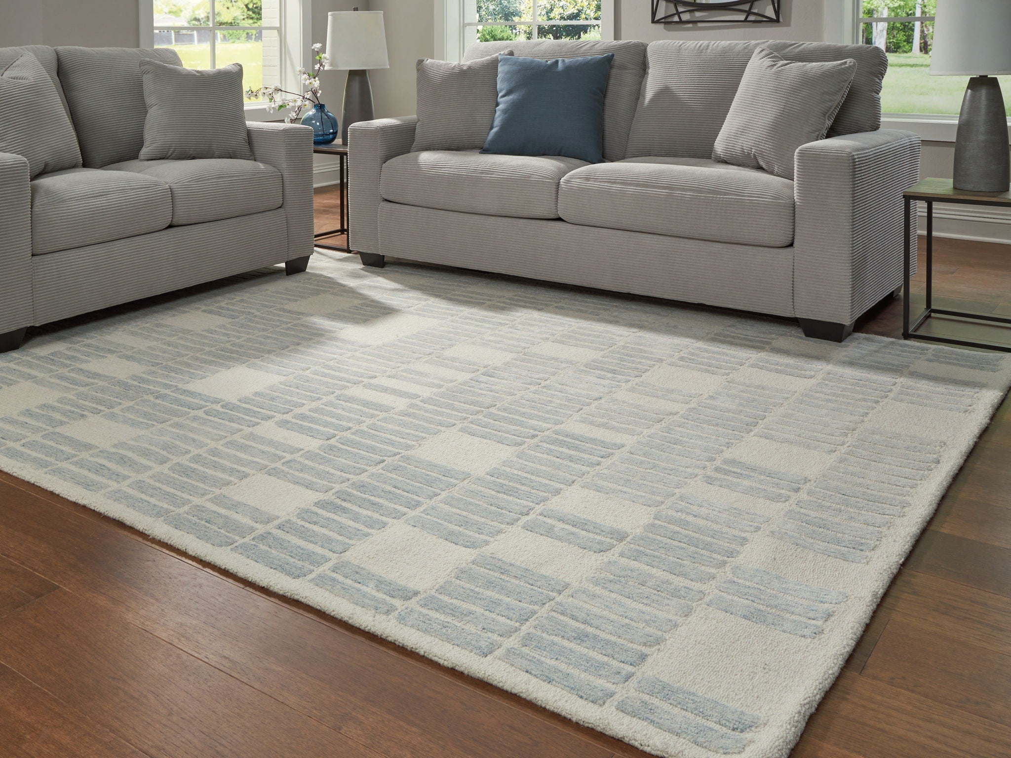 Dylanton Area Rug