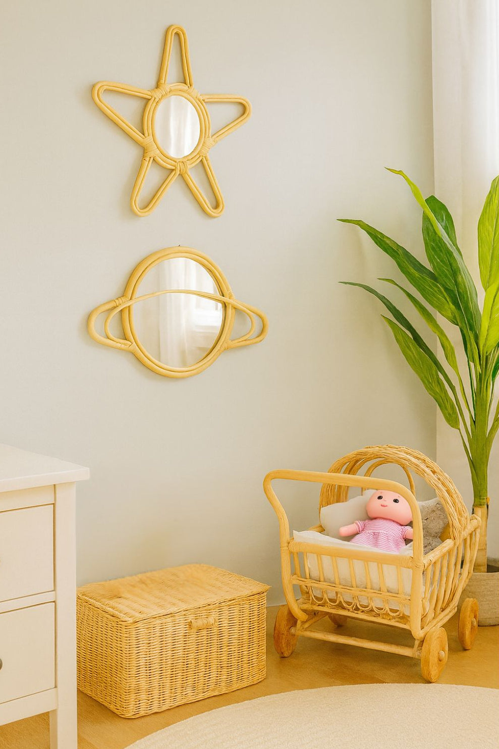 Natural Rattan Star Wall Mirror