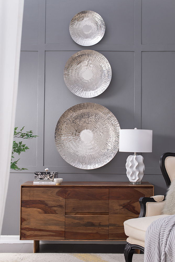 Textured Silver Disc Wall Décor — Set of 3