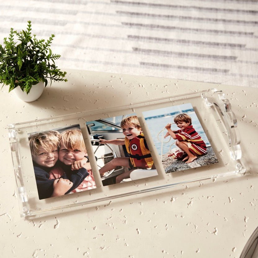 Clear Acrylic Scallop Handle Photo Tray