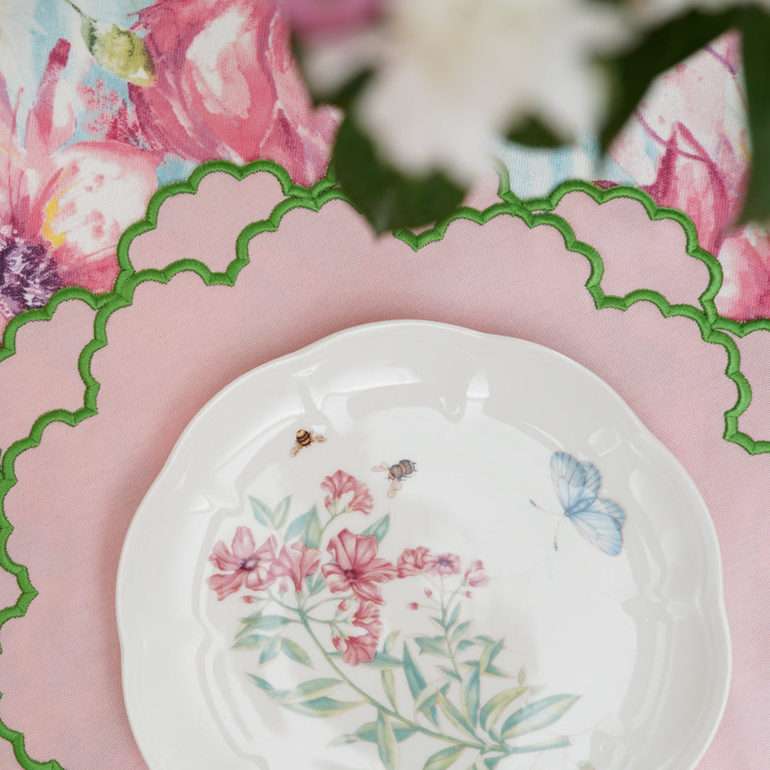 CRESSIDA LIGHT PINK ROUND FABRIC PLACEMAT (Set Of 4)