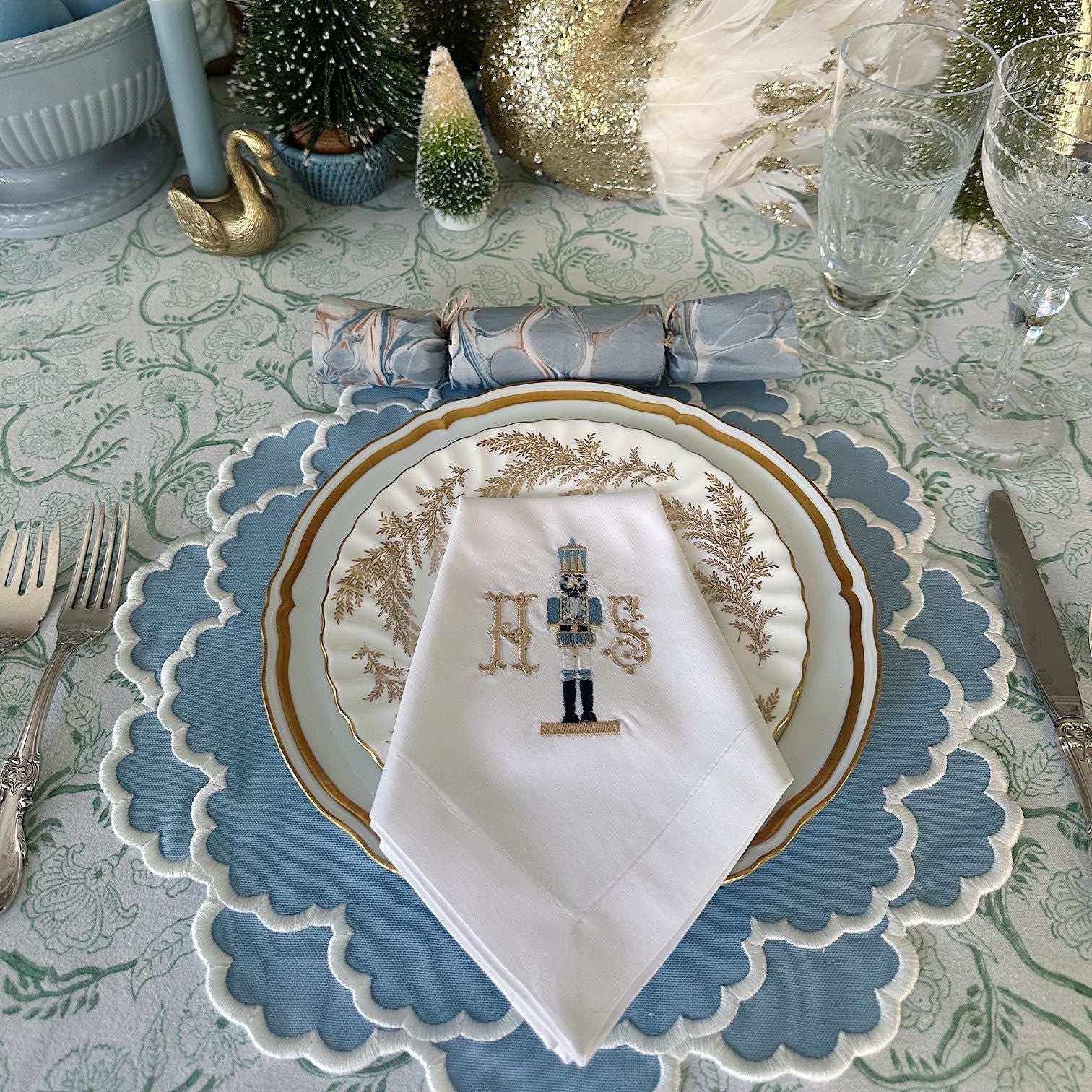 CRESSIDA SCALLOPED BLUE FABRIC PLACEMAT (Set Of 4)
