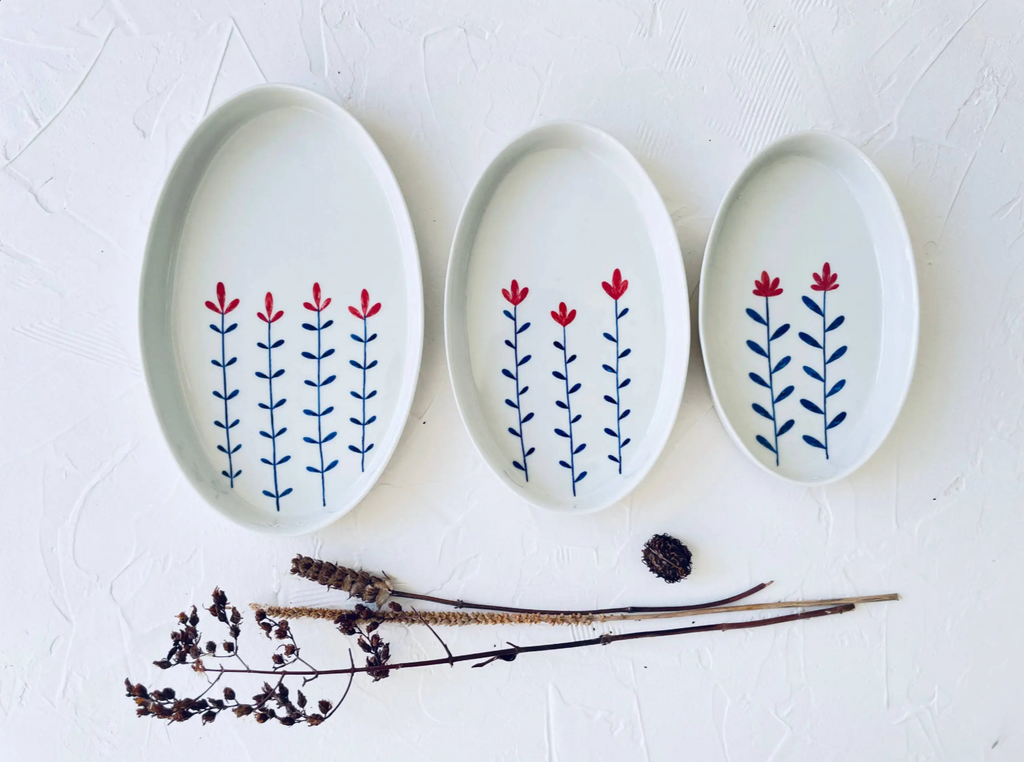 Amapola Hand-Painted Nesting Plates