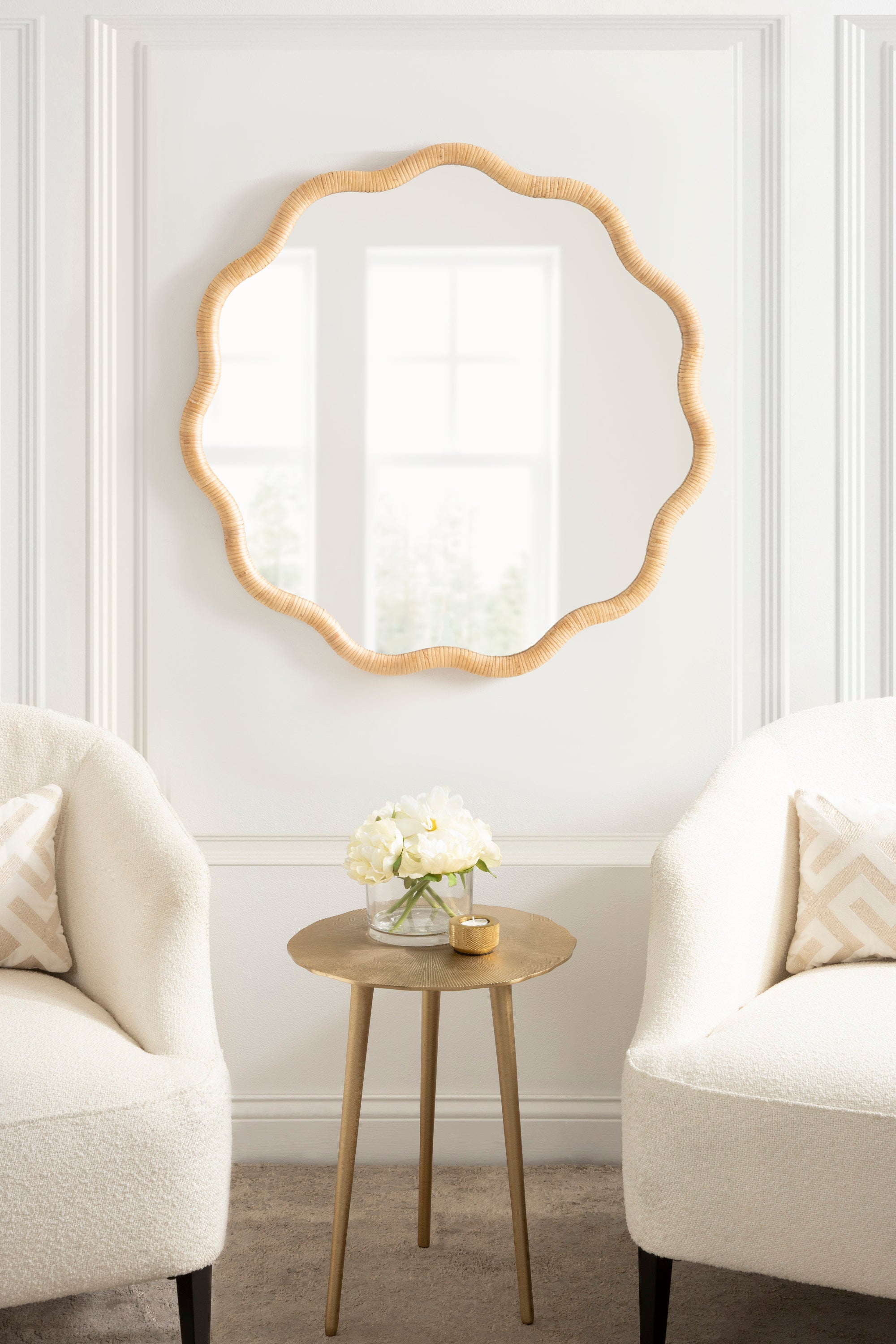 Rahfy Scallop Framed Wall Mirror