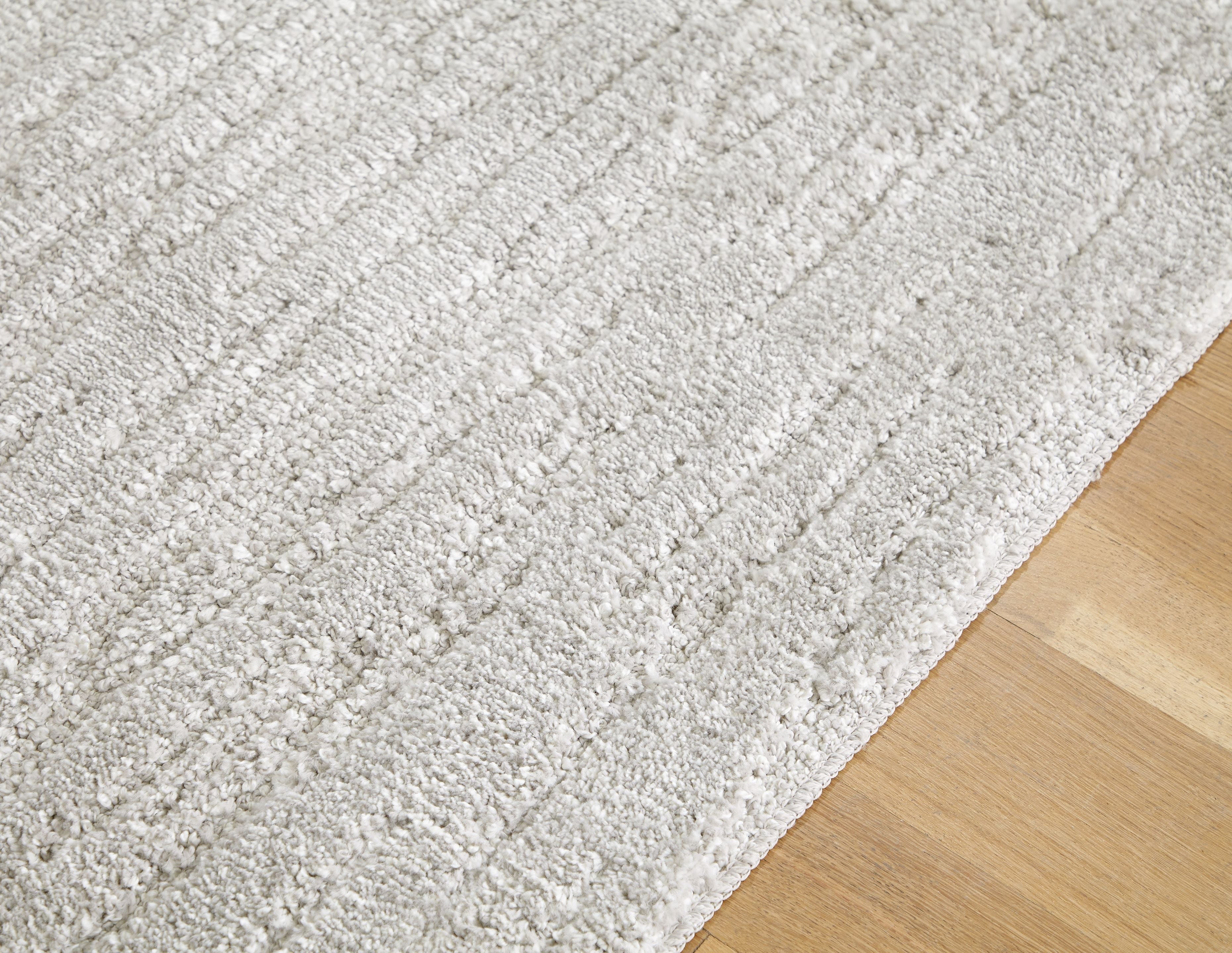 Ivygail Area Rug