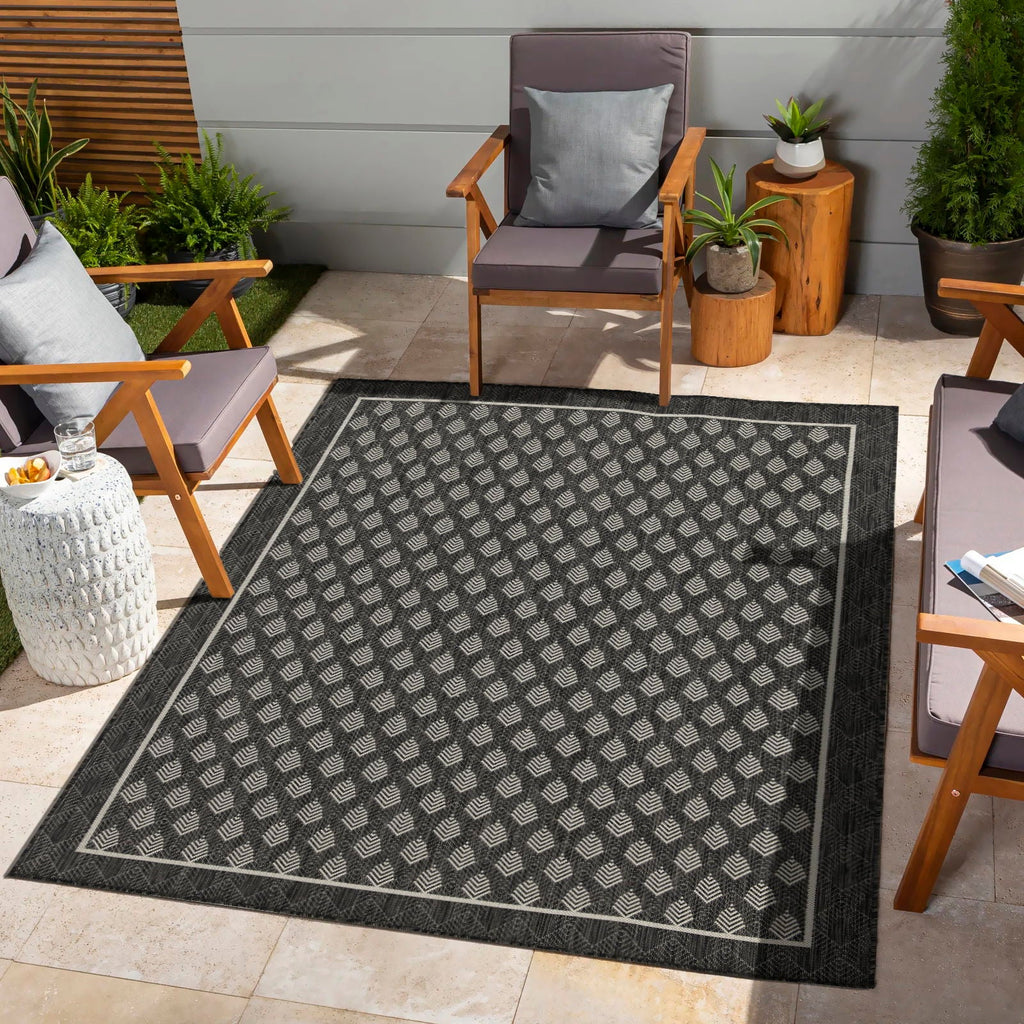 Sunshine 2'7" x 7'3" Indoor/Outdoor Runner Rug