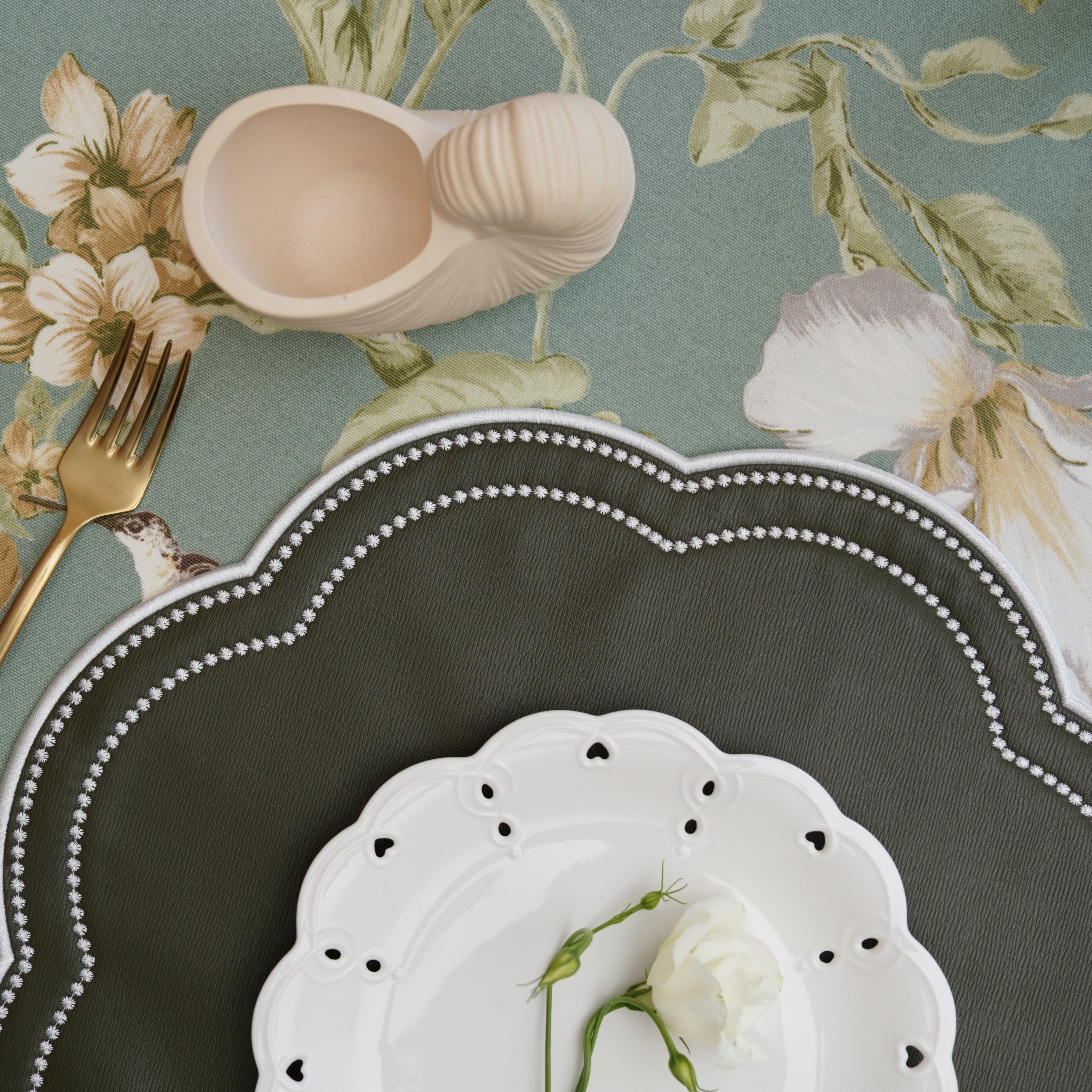NURTURE GREEN SCALLOPED FAUX LEATHER PLACEMAT (Set Of 4)