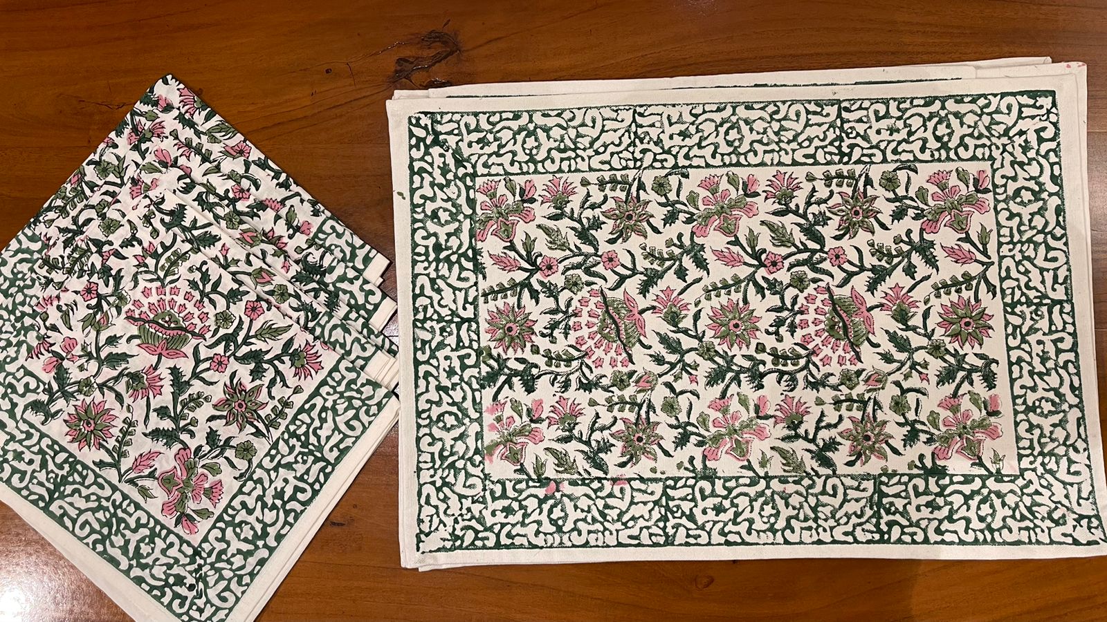 Hand Block Printed Cotton Emerald Green & Pink All-Over 13 Pieces Floral Table Linen Set