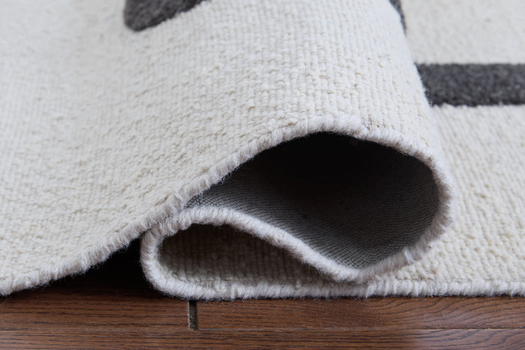 Davismour Area Rug