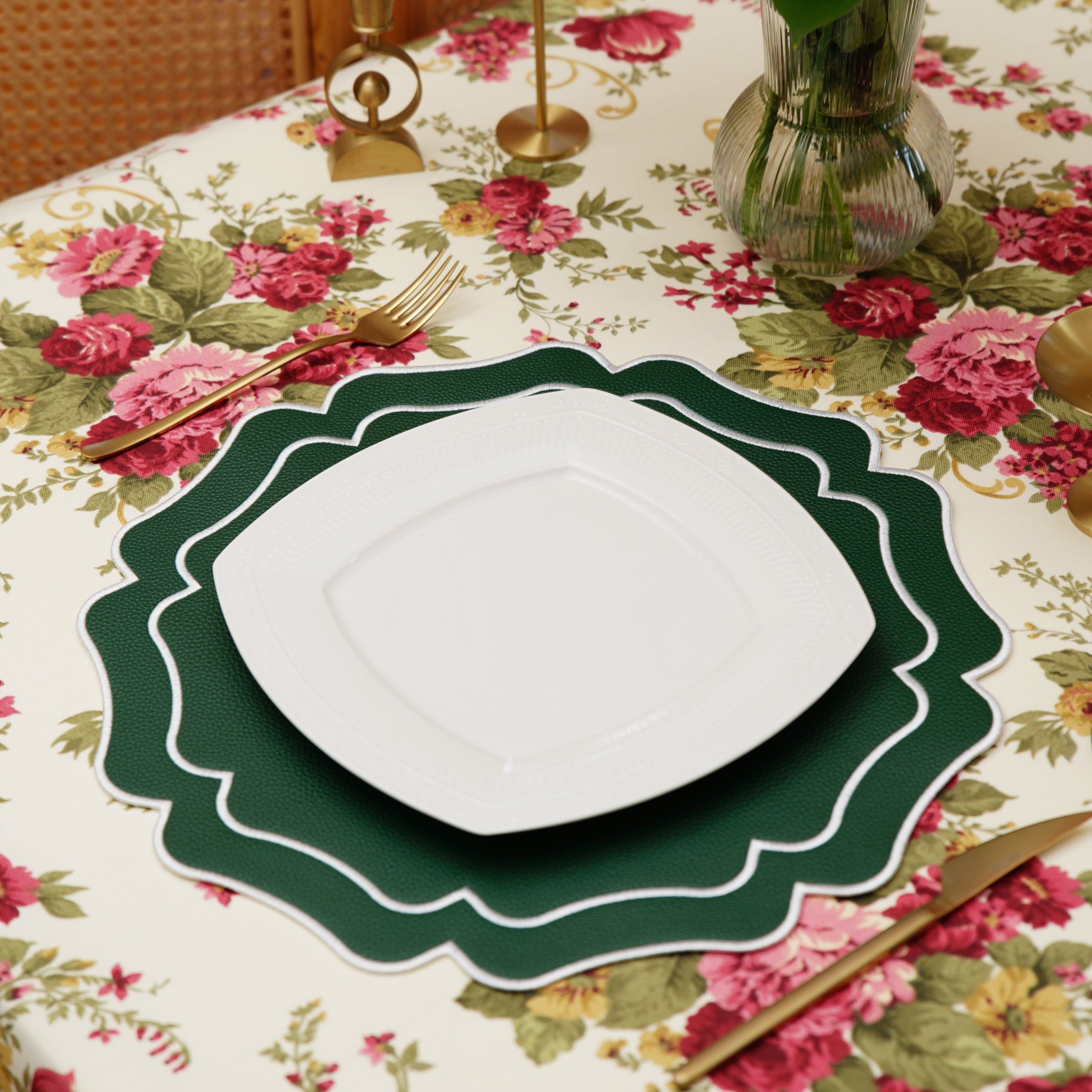VISTA GREEN WAVY FAUX LEATHER PLACEMAT (Set Of 4)