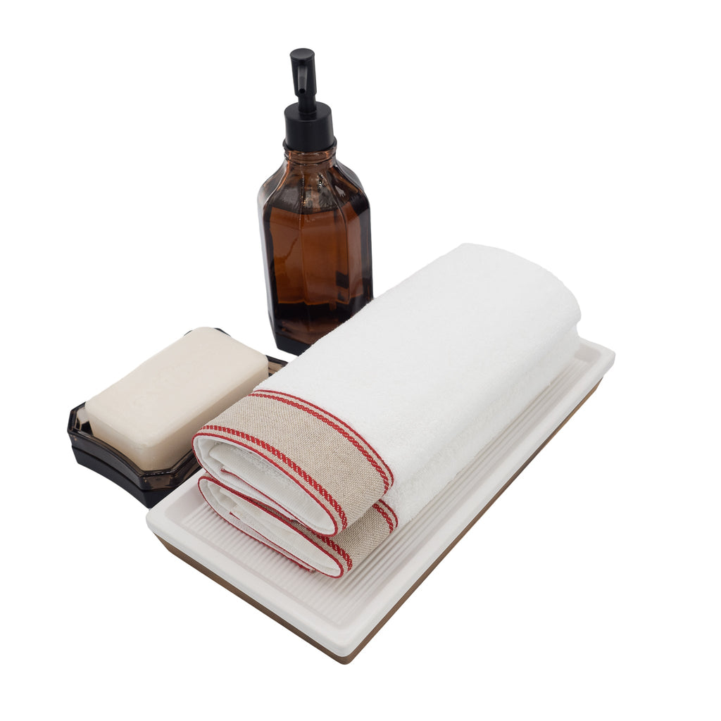 Guest Towels With Red Chain Borders, Set of 2
