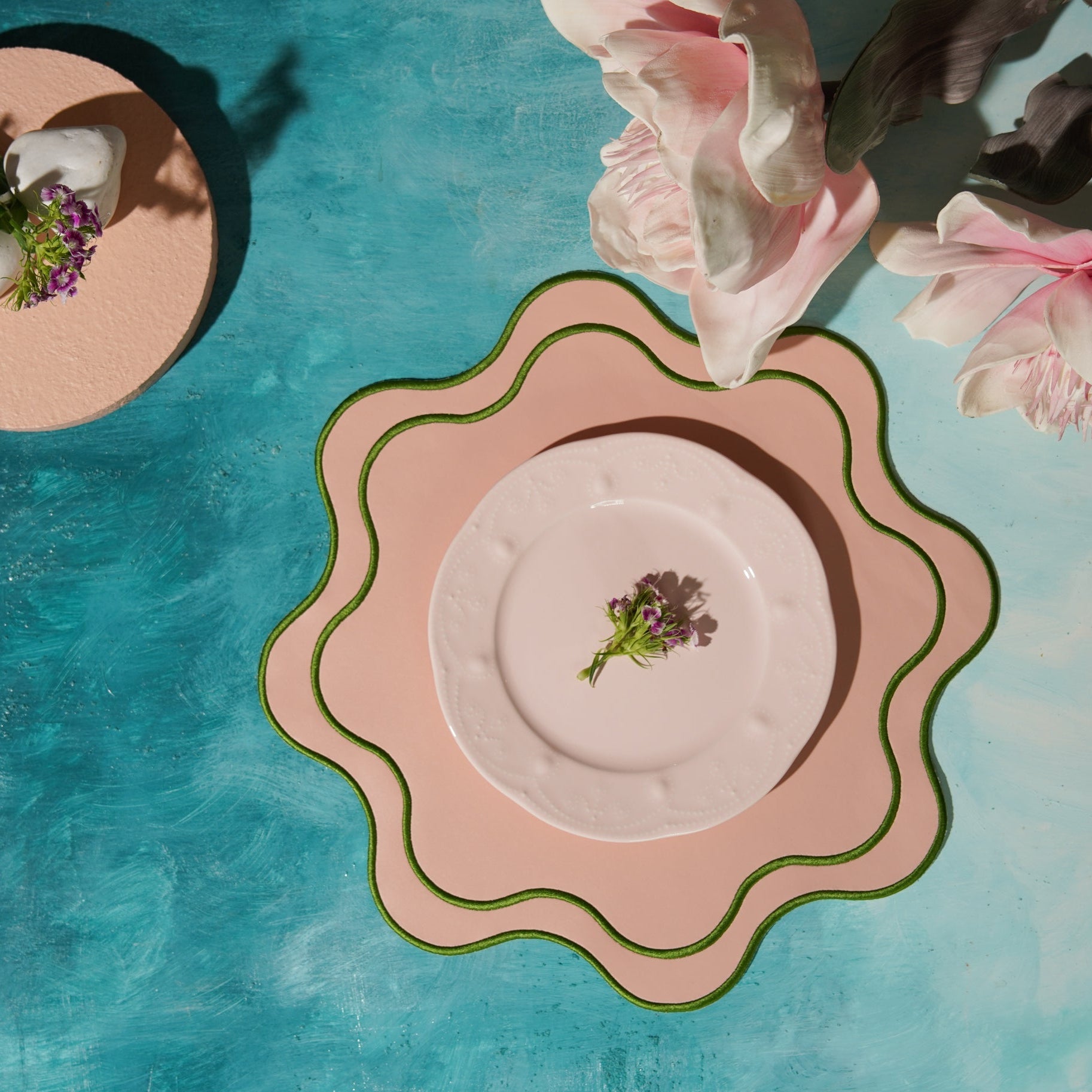 HAVEN PINK WAVY EDGE FAUX LEATHER PLACEMAT (Set Of 4)