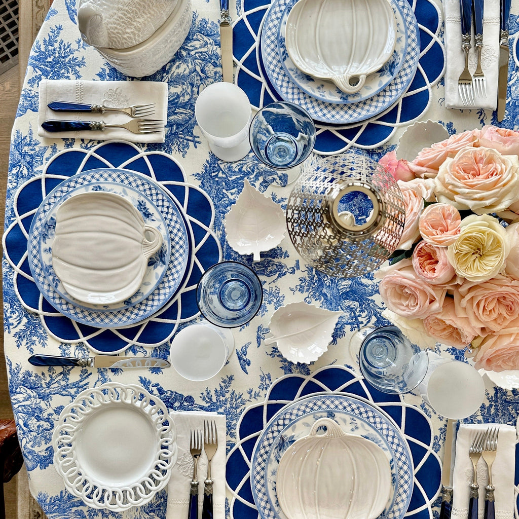 GATHER NAVY BLUE ROUND FABRIC PLACEMAT (Set Of 4)