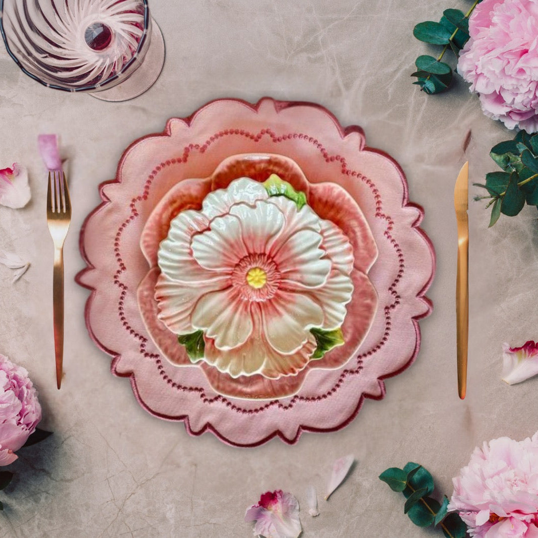 HARMONY PINK ROUND FABRIC PLACEMAT (Set Of 4)
