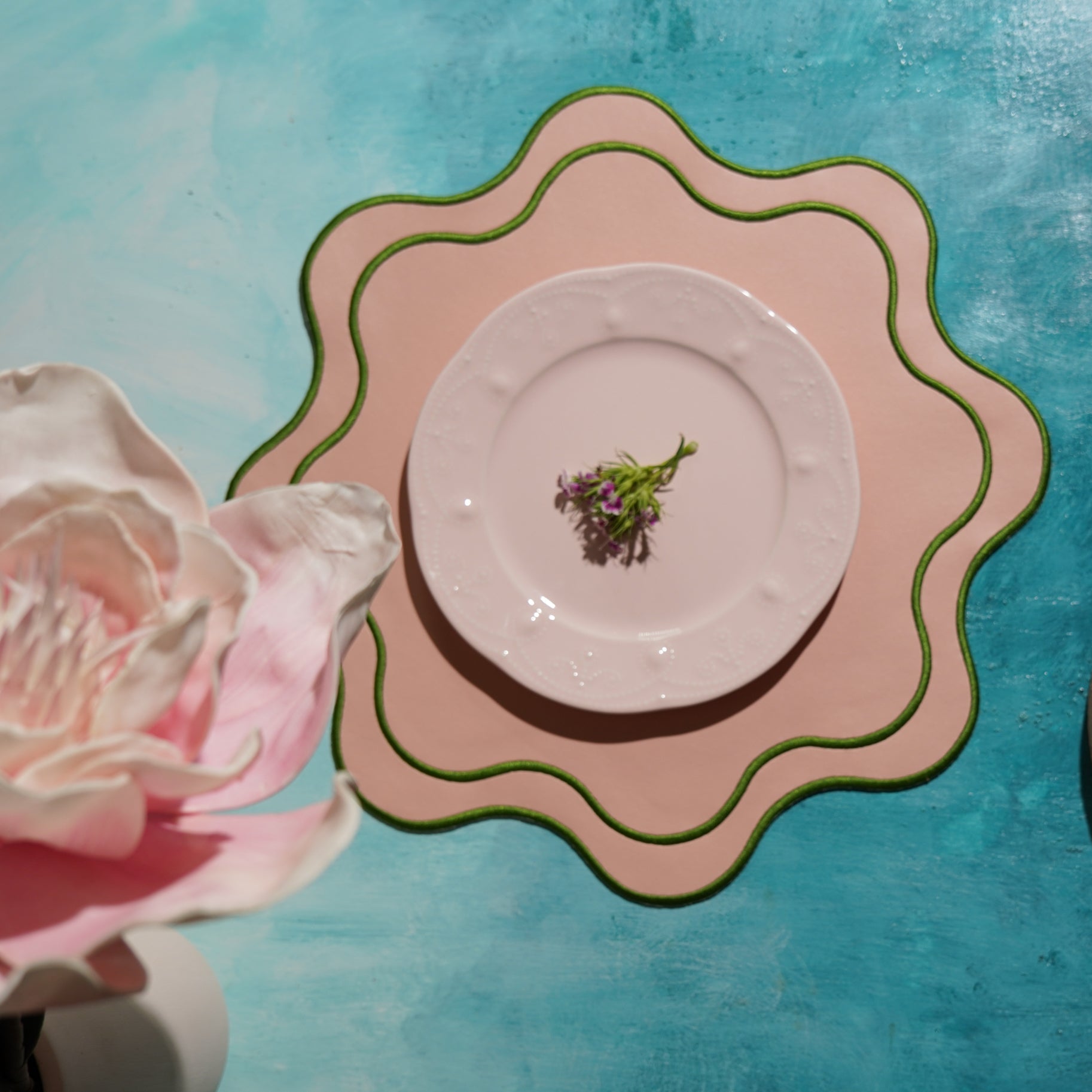 HAVEN PINK WAVY EDGE FAUX LEATHER PLACEMAT (Set Of 4)