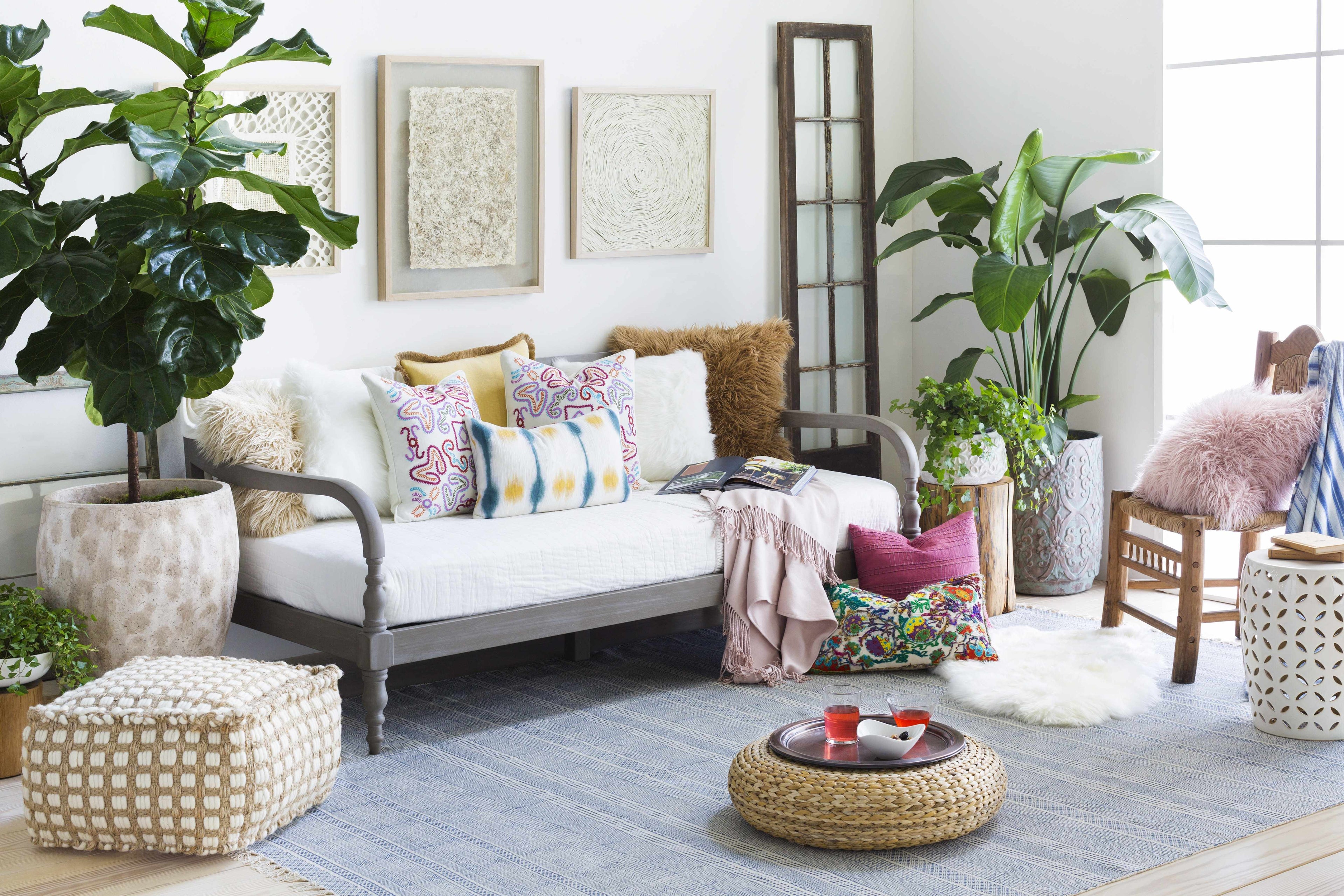 Brookneal Woven Jute & Wool Pouf