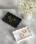 Scallop Small Tray - Black