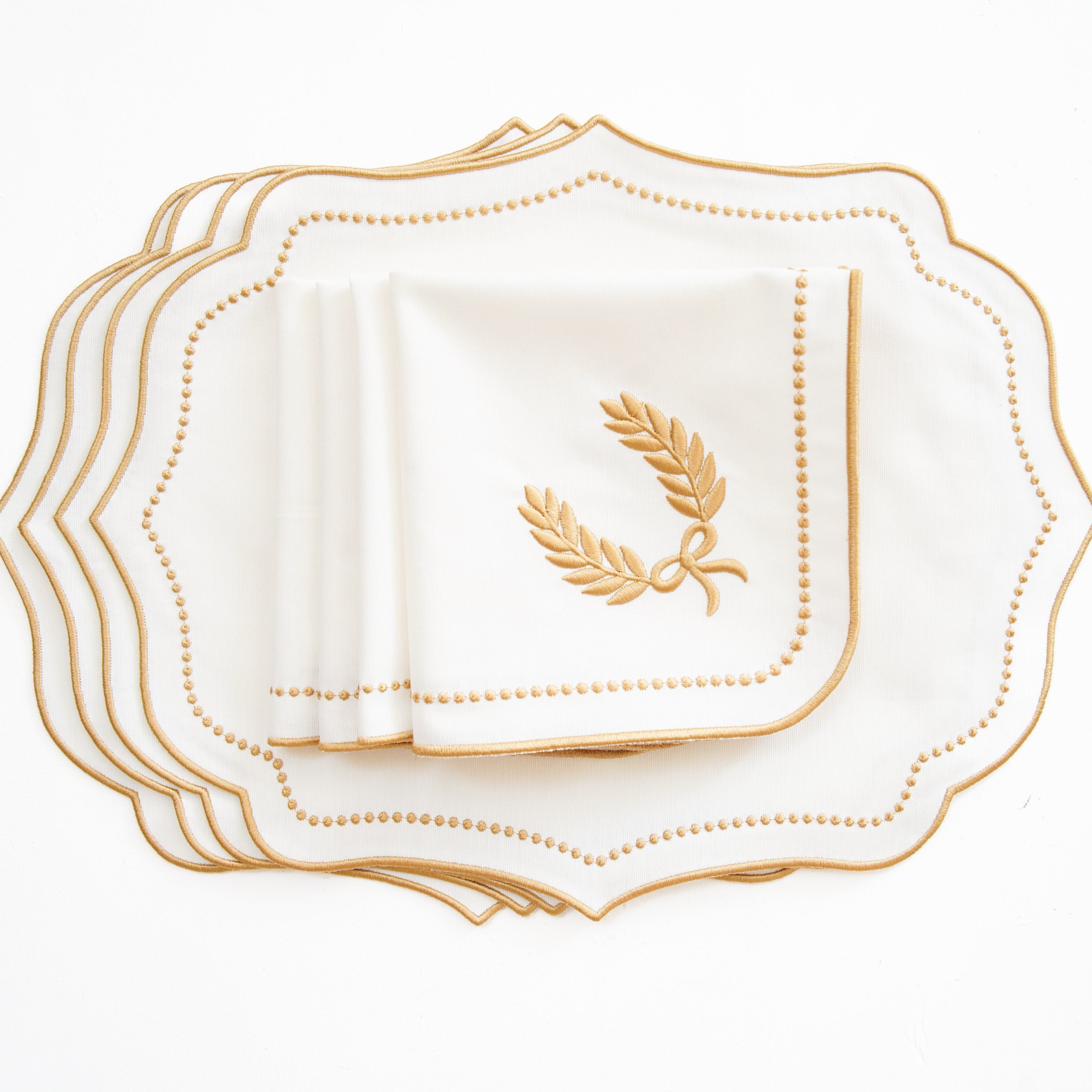 LUNA IVORY GOLD TRIM PLACEMAT & NAPKIN SET (Set Of 4)