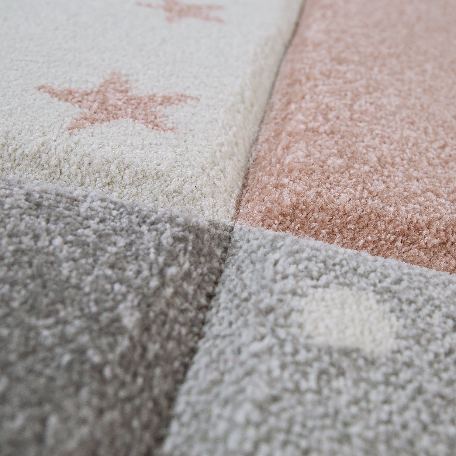 Nursery Rug Cosmo Checkered with Stars in Pastel Pink White