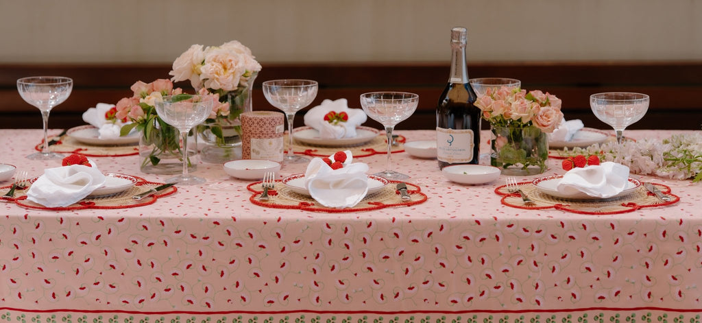 La Leccia Tablecloth in Dark Pink