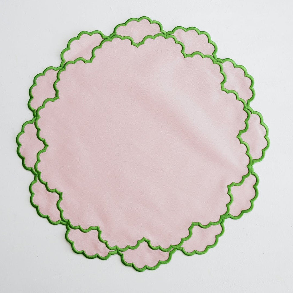 CRESSIDA LIGHT PINK ROUND FABRIC PLACEMAT (Set Of 4)