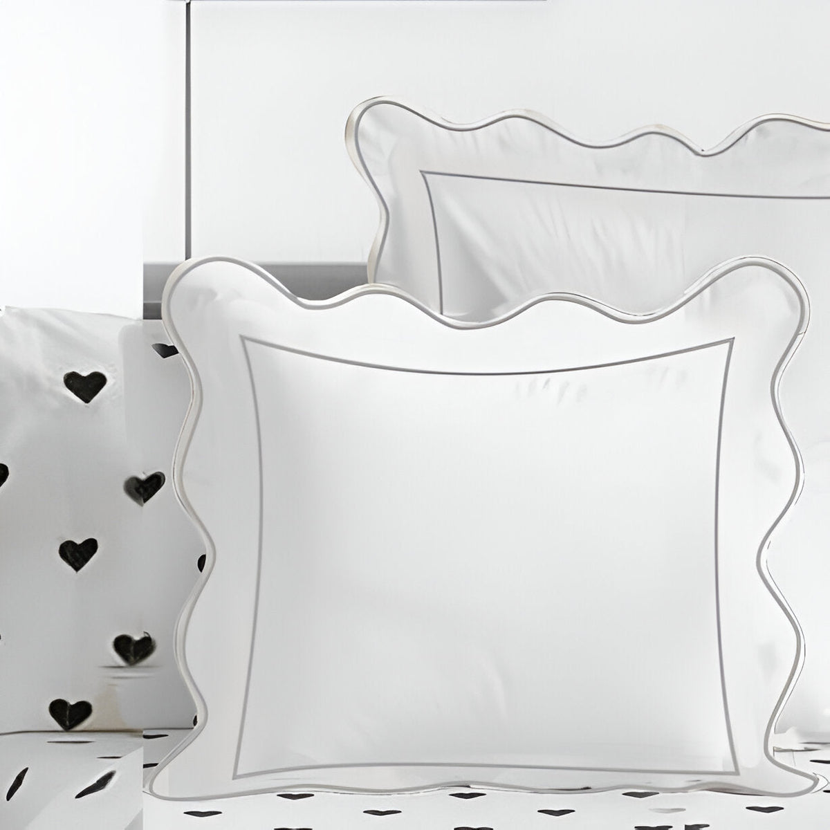 400TC Cotton Scallop Embroidery & Border Sateen Solid Euro Sham