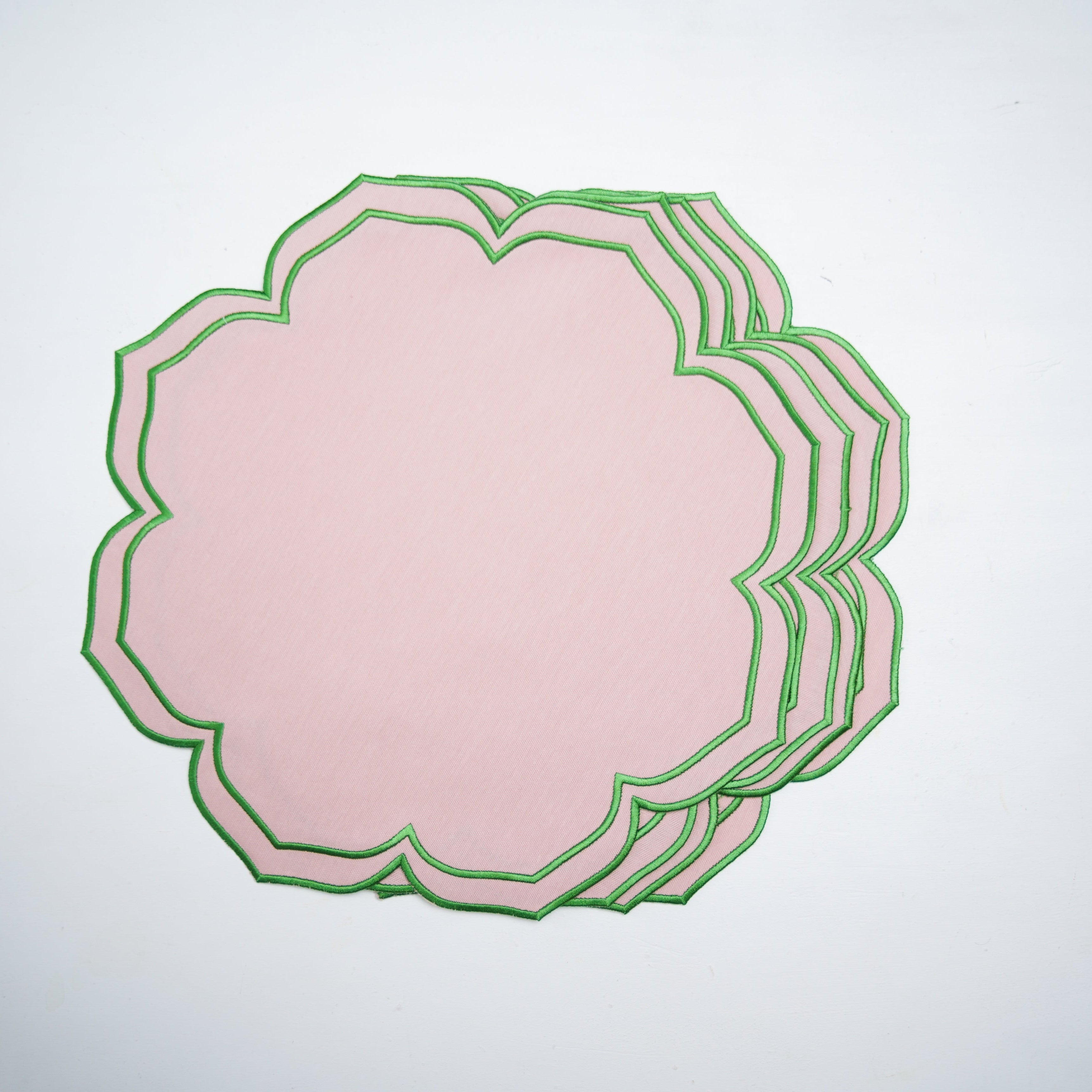 LUMERA PINK WAVY EDGE FABRIC PLACEMAT (Set Of 4)