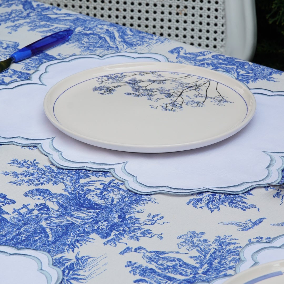 AQUELLE WHITE RECTANGLE FABRIC PLACEMAT (Set Of 4)