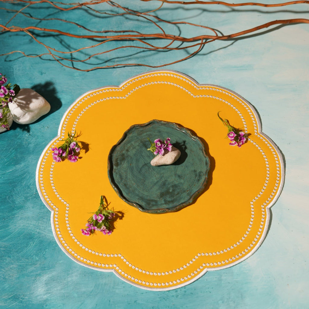 NURTURE YELLOW ROUND FAUX LEATHER PLACEMAT (Set Of 4)
