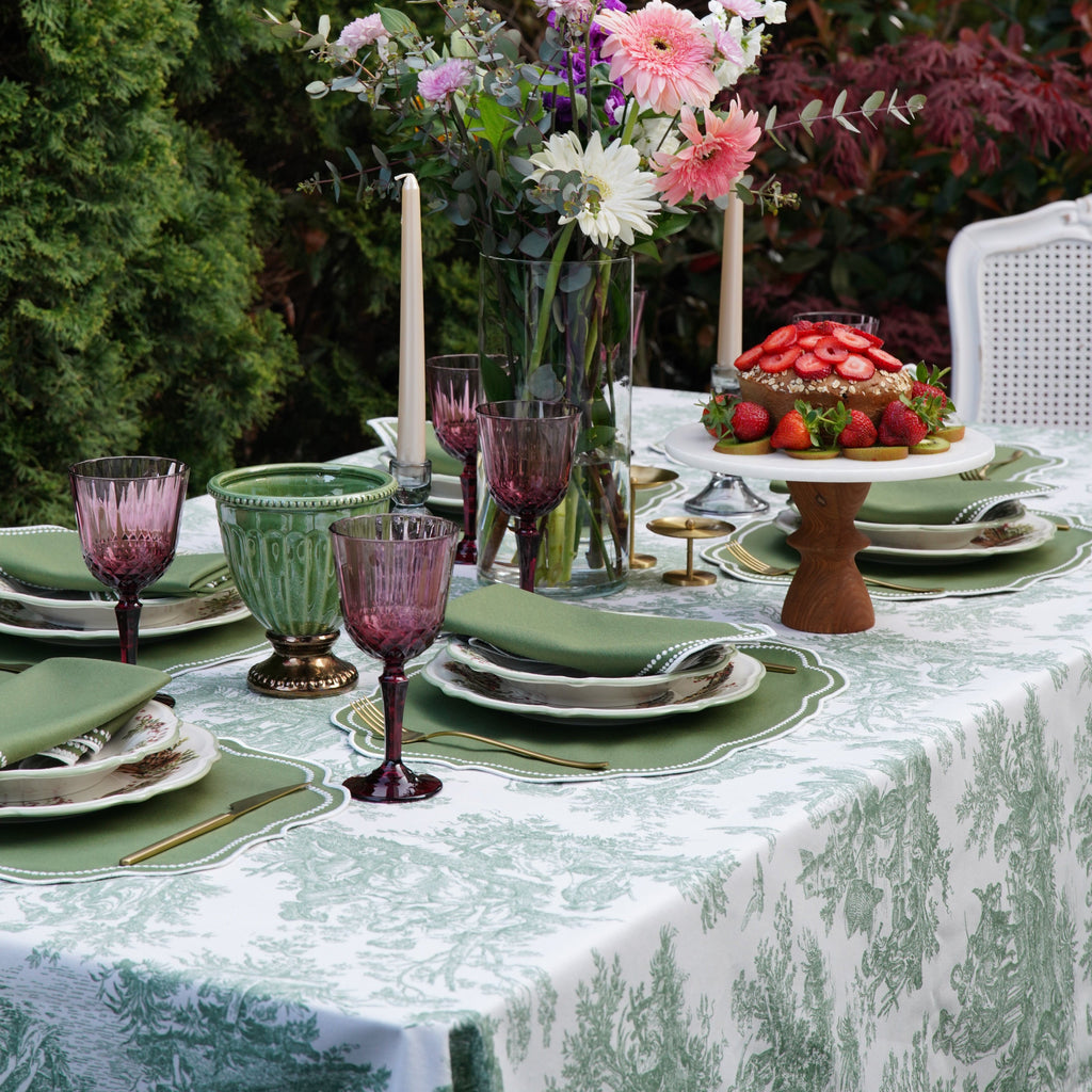 MIRELI GREEN RECTANGLE PLACEMAT & NAPKIN SET (Set Of 4)