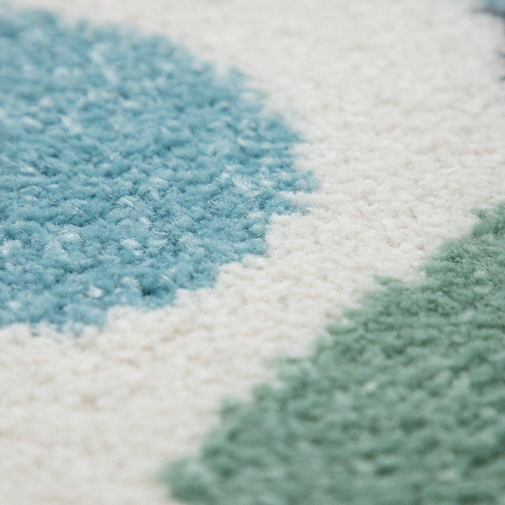 Nursery Rug For Kids, Elephant & Bear in Balloon in Cream
