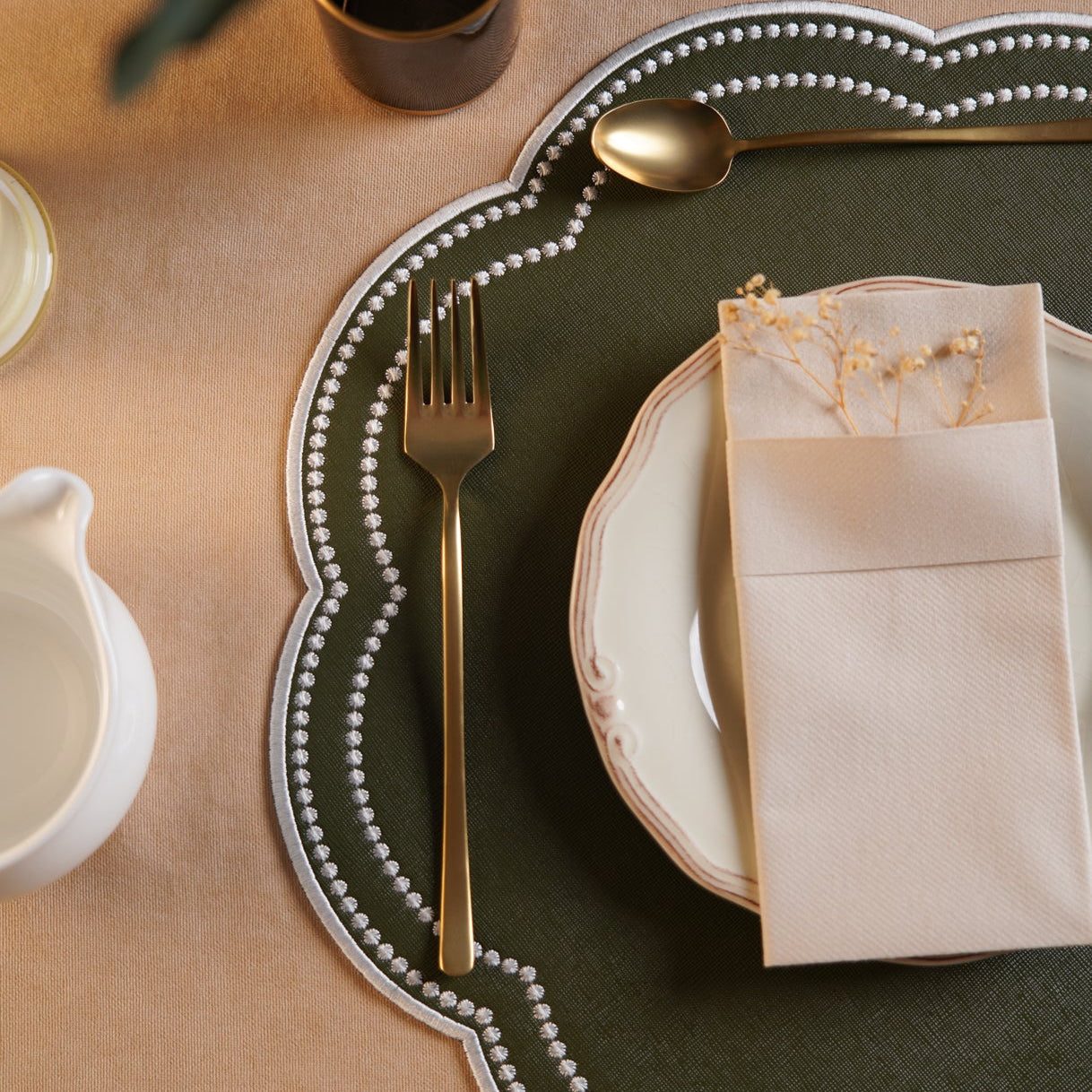 NURTURE GREEN SCALLOPED FAUX LEATHER PLACEMAT (Set Of 4)
