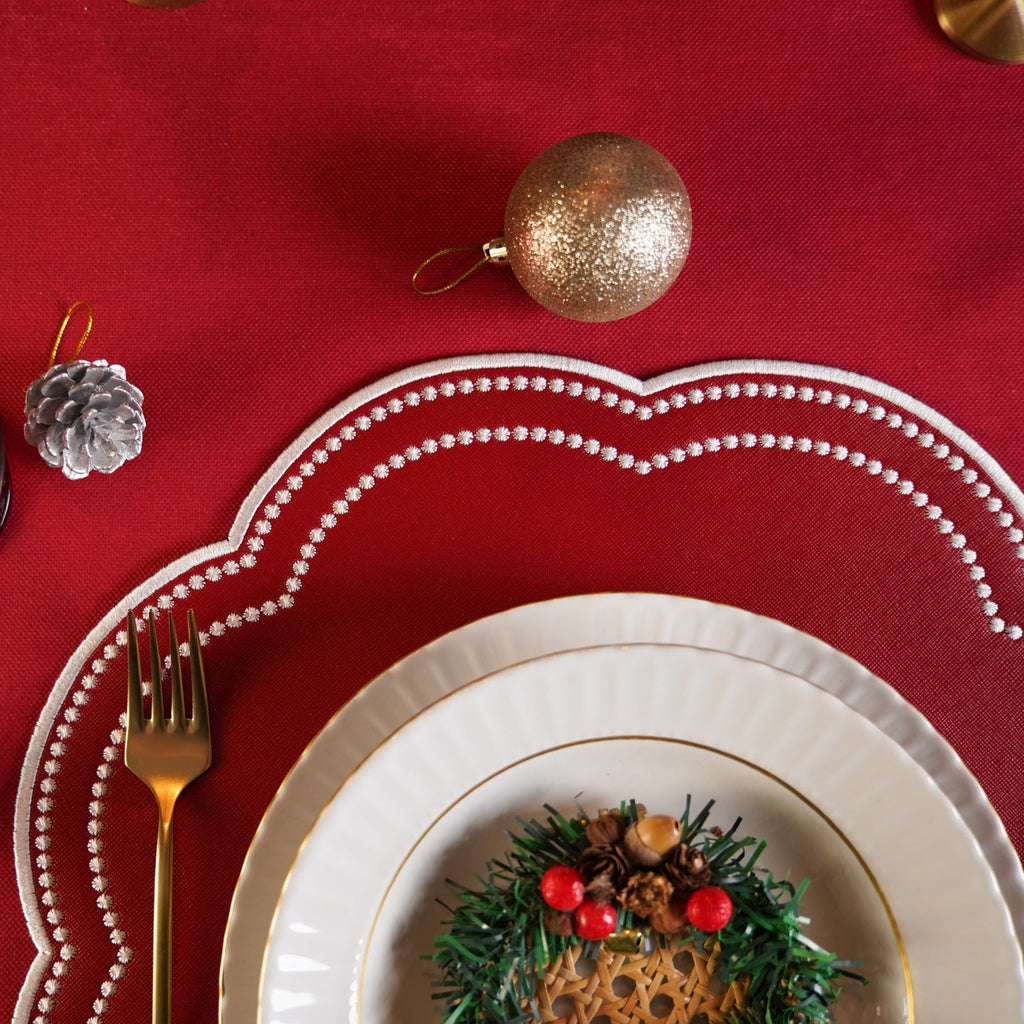 NURTURE RED SCALLOPED FAUX LEATHER PLACEMAT (Set Of 4)
