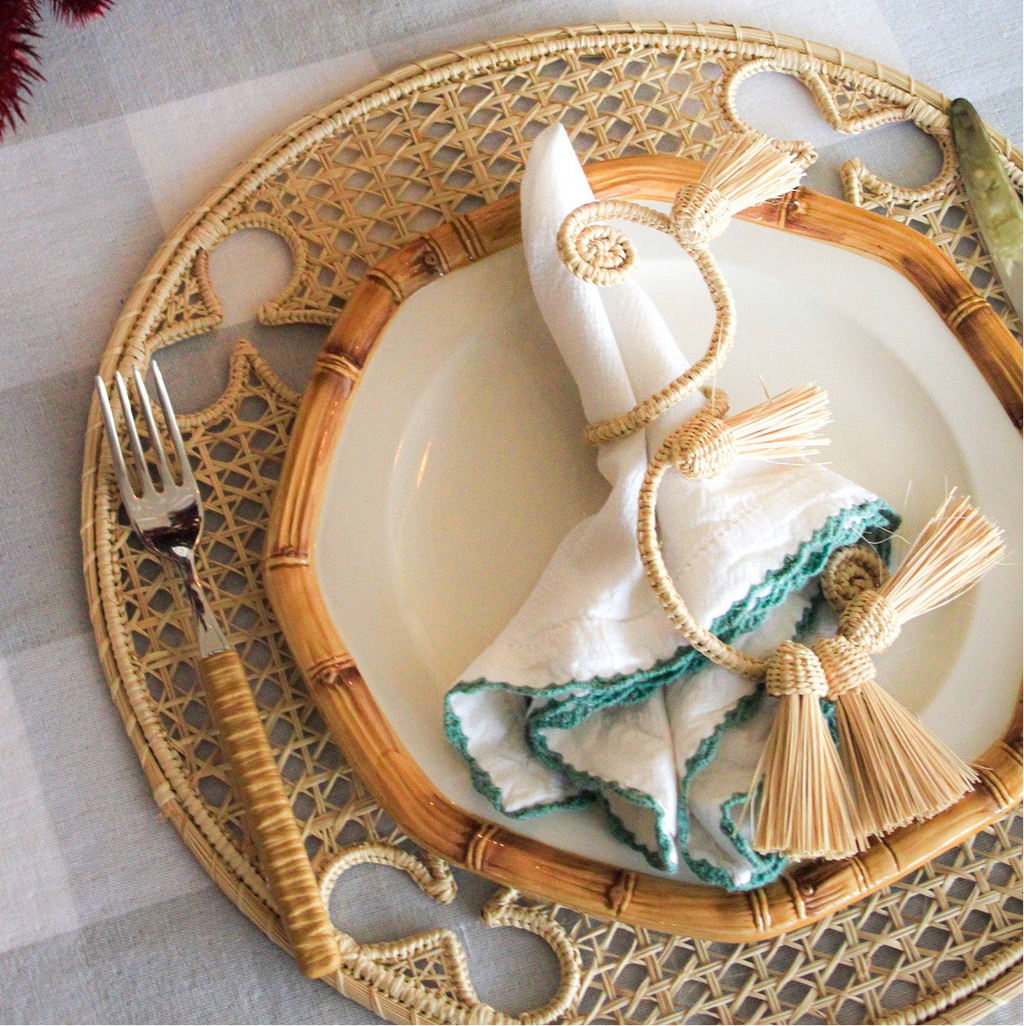 Handwoven Olive Motif Iraca Charger