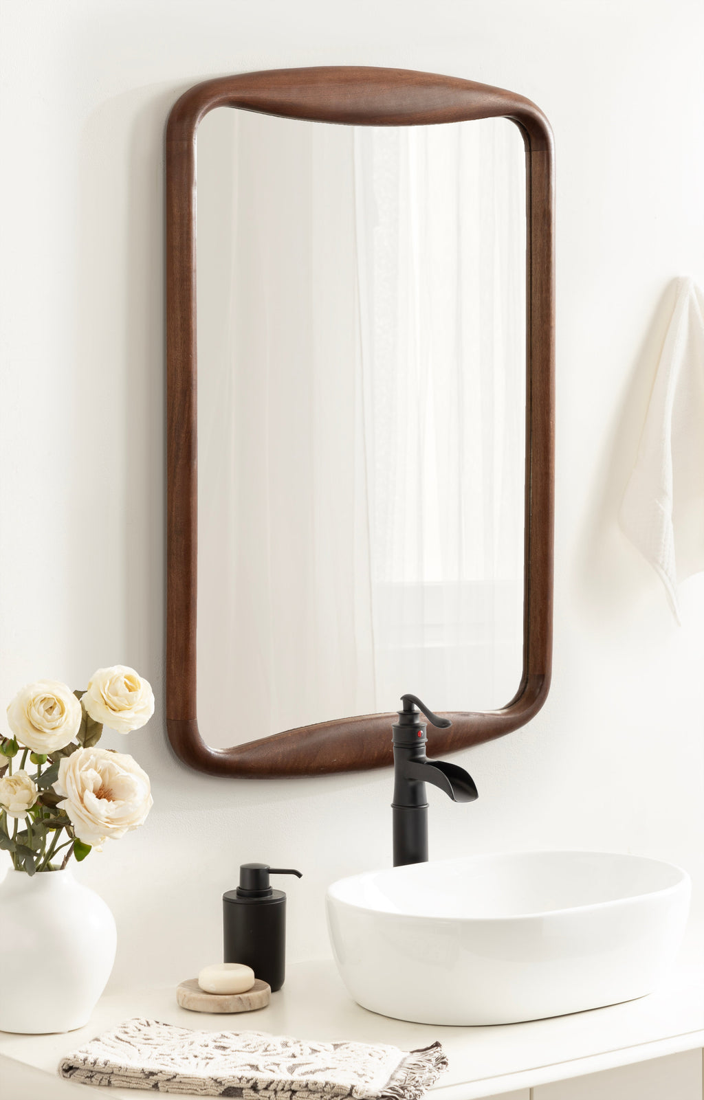 Hera Radius Rectangle Wood Mirror