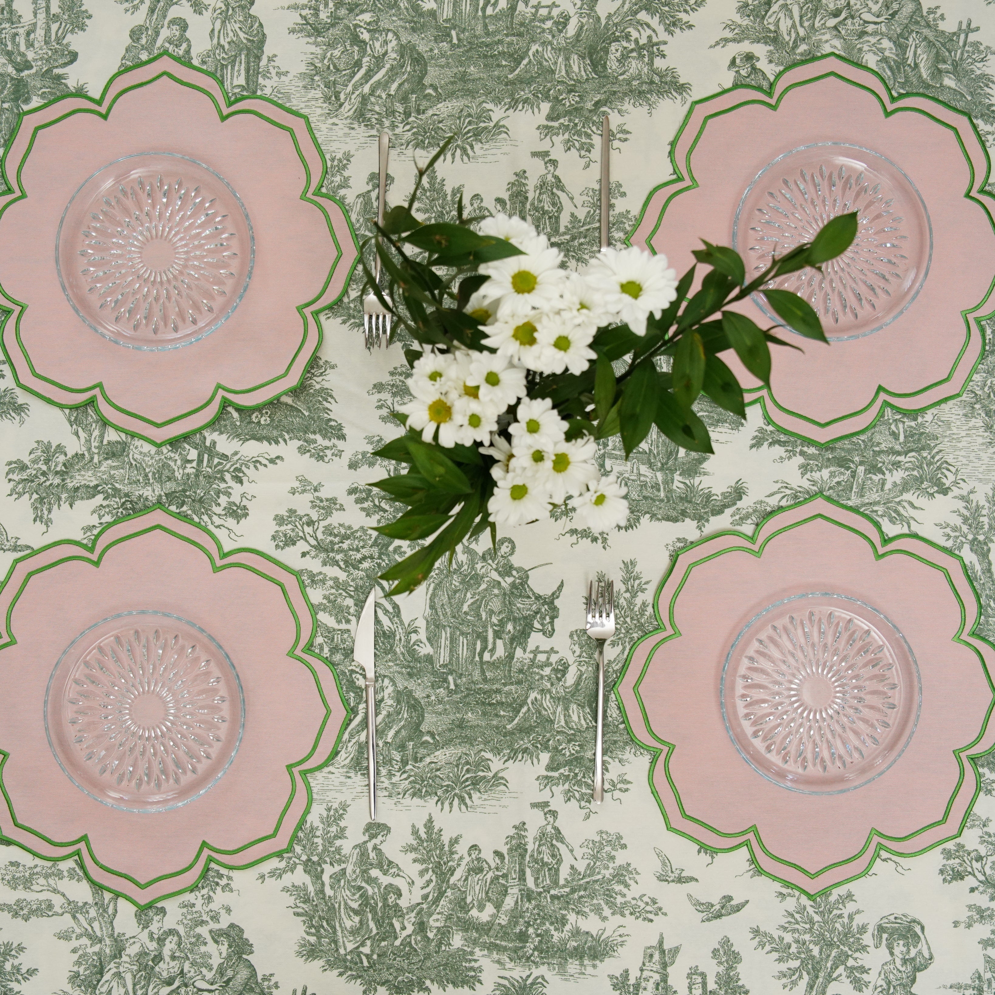 LUMERA PINK WAVY EDGE FABRIC PLACEMAT (Set Of 4)