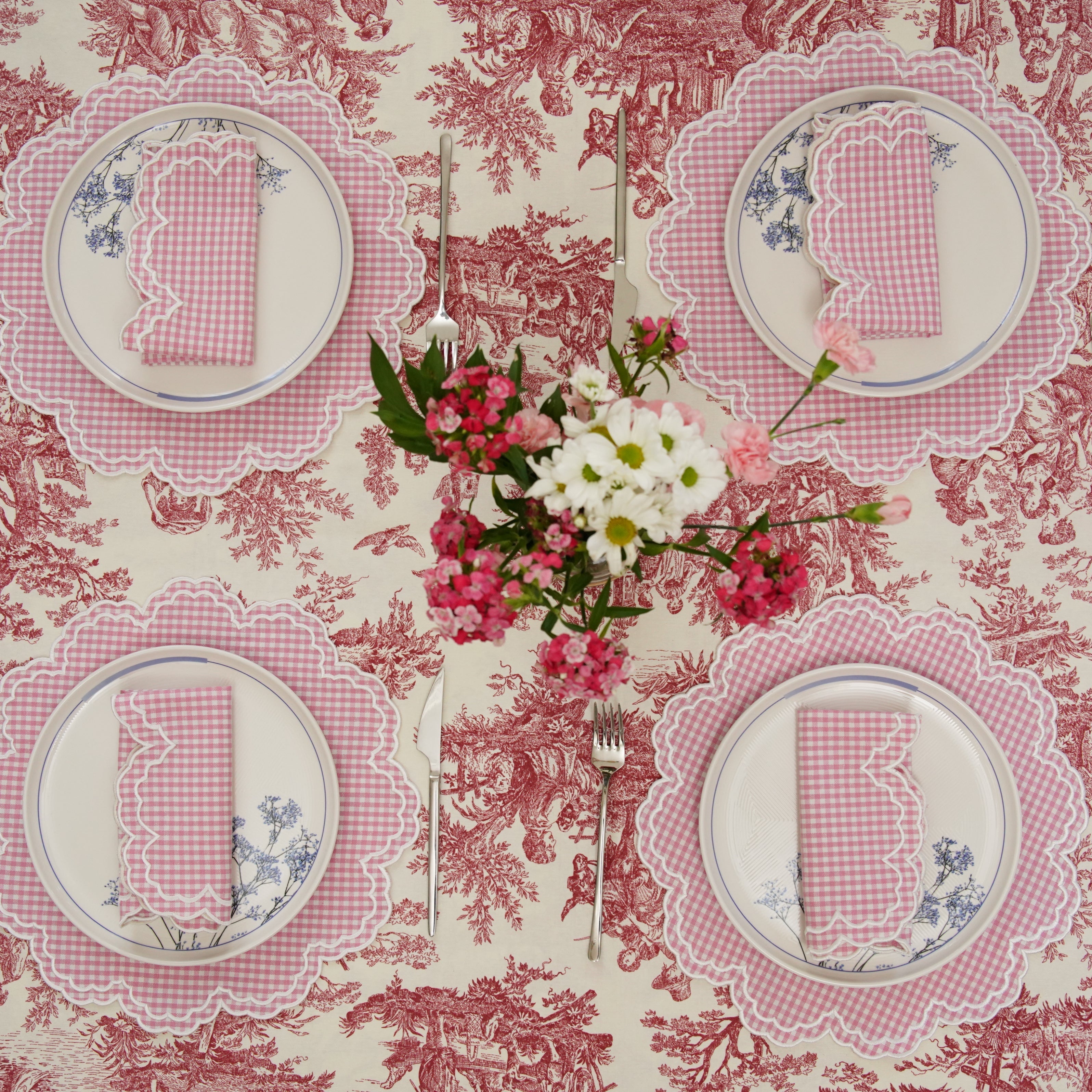 MAGNOLIA PINK GINGHAM WHITE TRIM PLACEMAT & NAPKIN SET (Set Of 4)