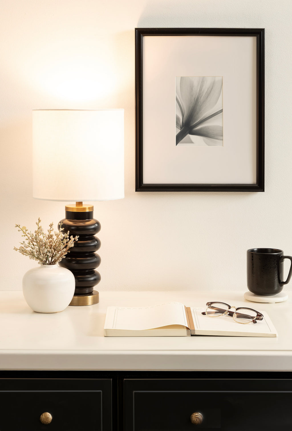 Rogala Table Lamp