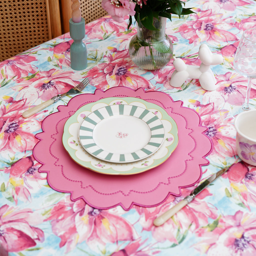 SOLSTICE PINK SCALLOPED FAUX LEATHER PLACEMAT (Set Of 4)