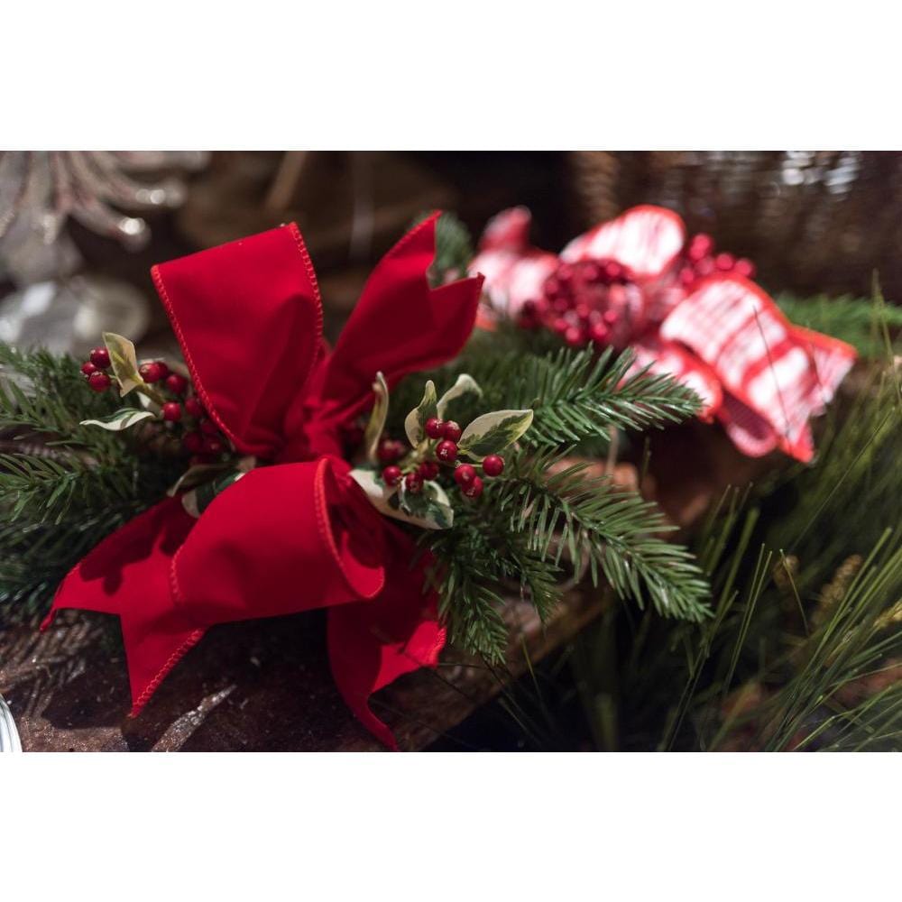 18" Variegated Faux Holly Stem