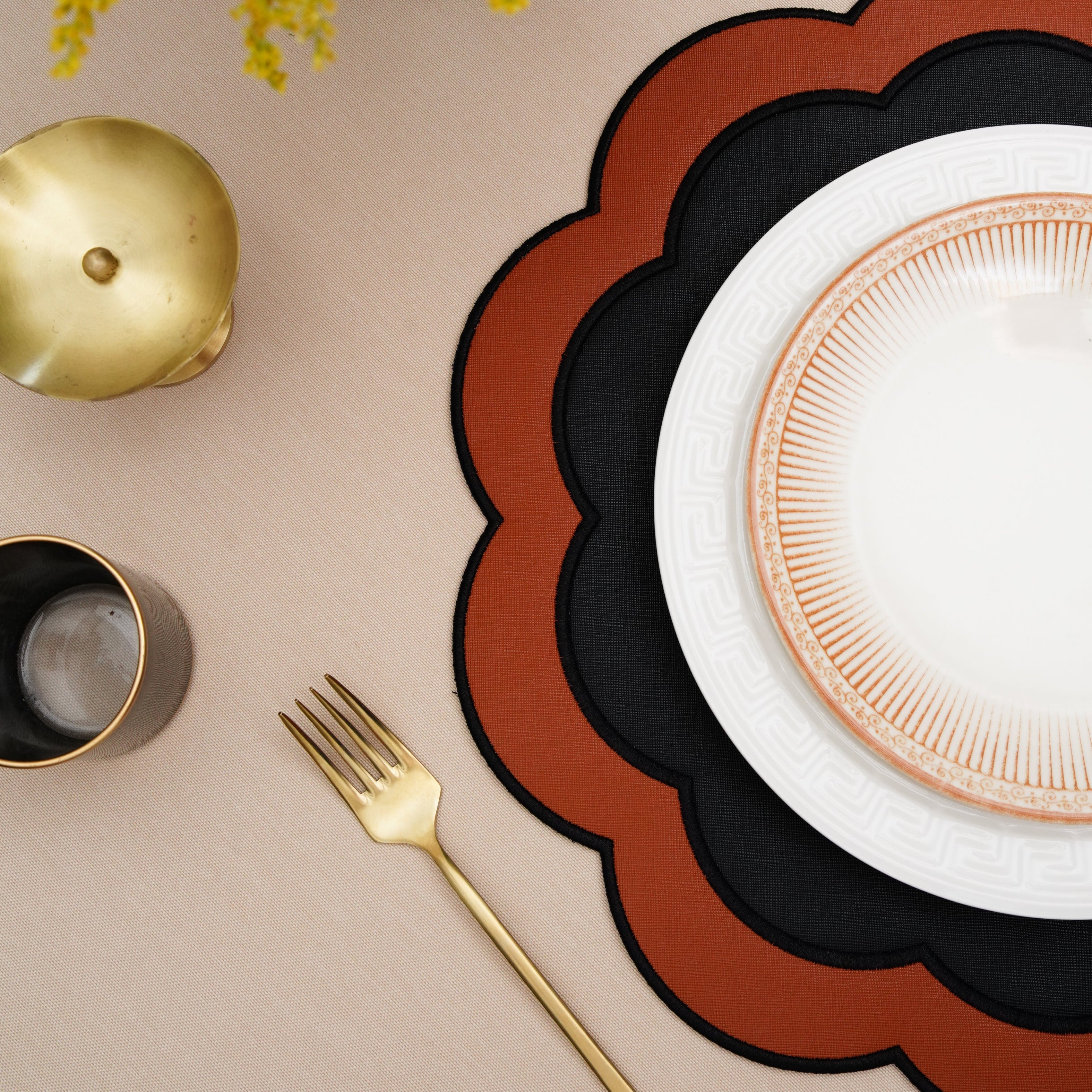 SERENITY BLACK ORANGE SCLALOPED FAUX LEATHER PLACEMAT (Set Of 4)