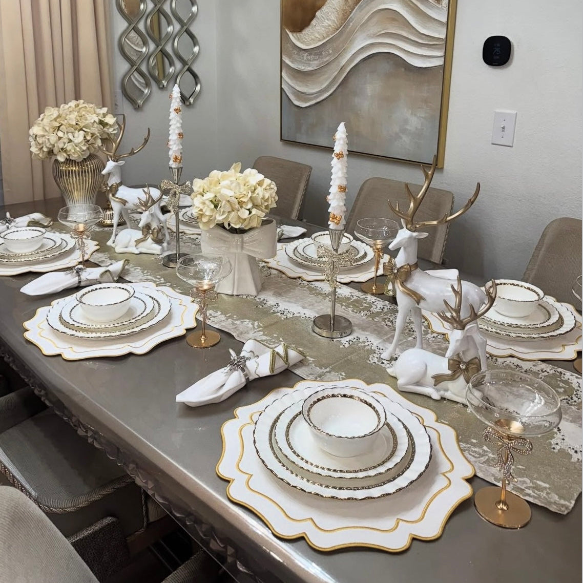 VISTA IVORY WAVY FAUX LEATHER PLACEMAT (Set Of 4)