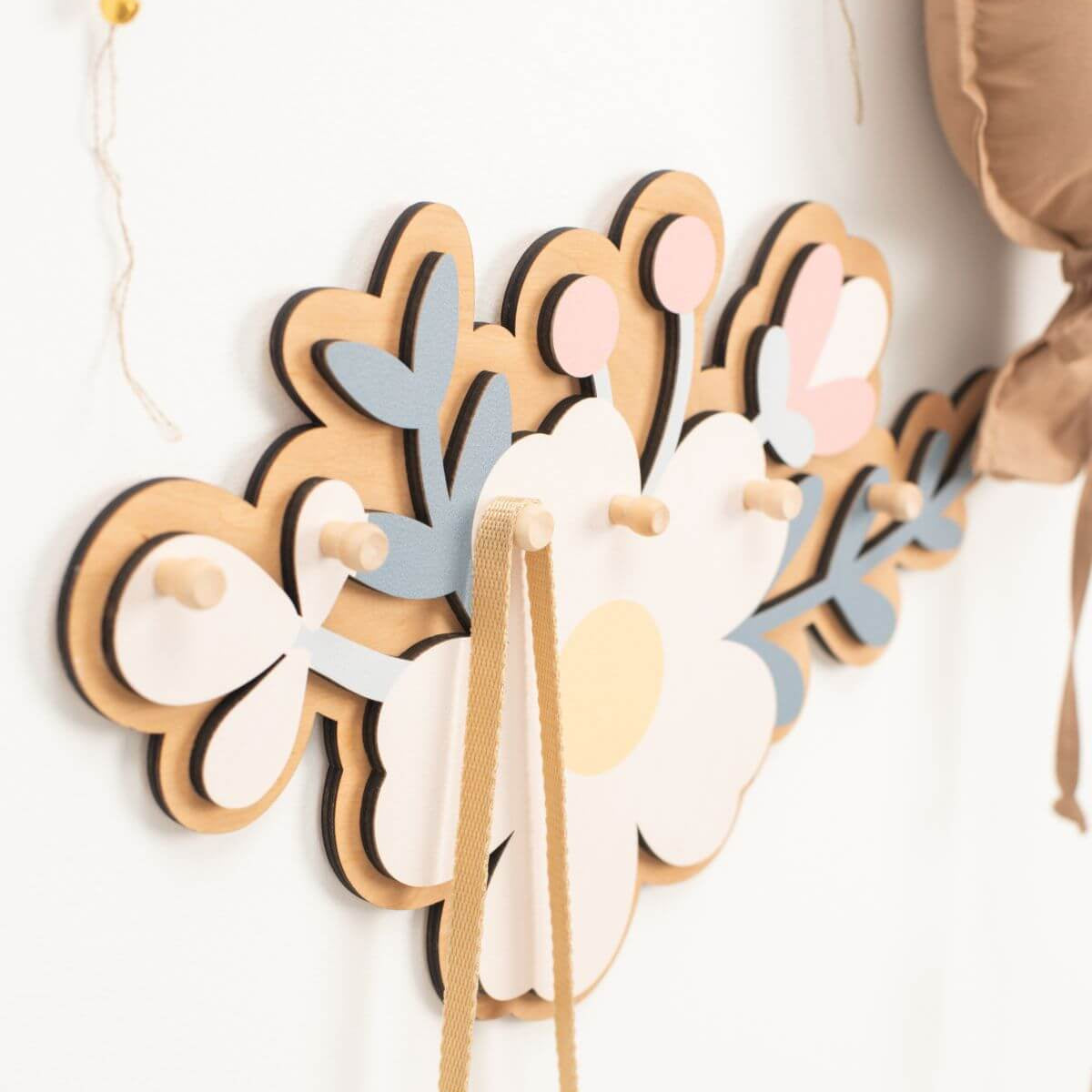 Flower Nursery Wall Hanger (B2B)