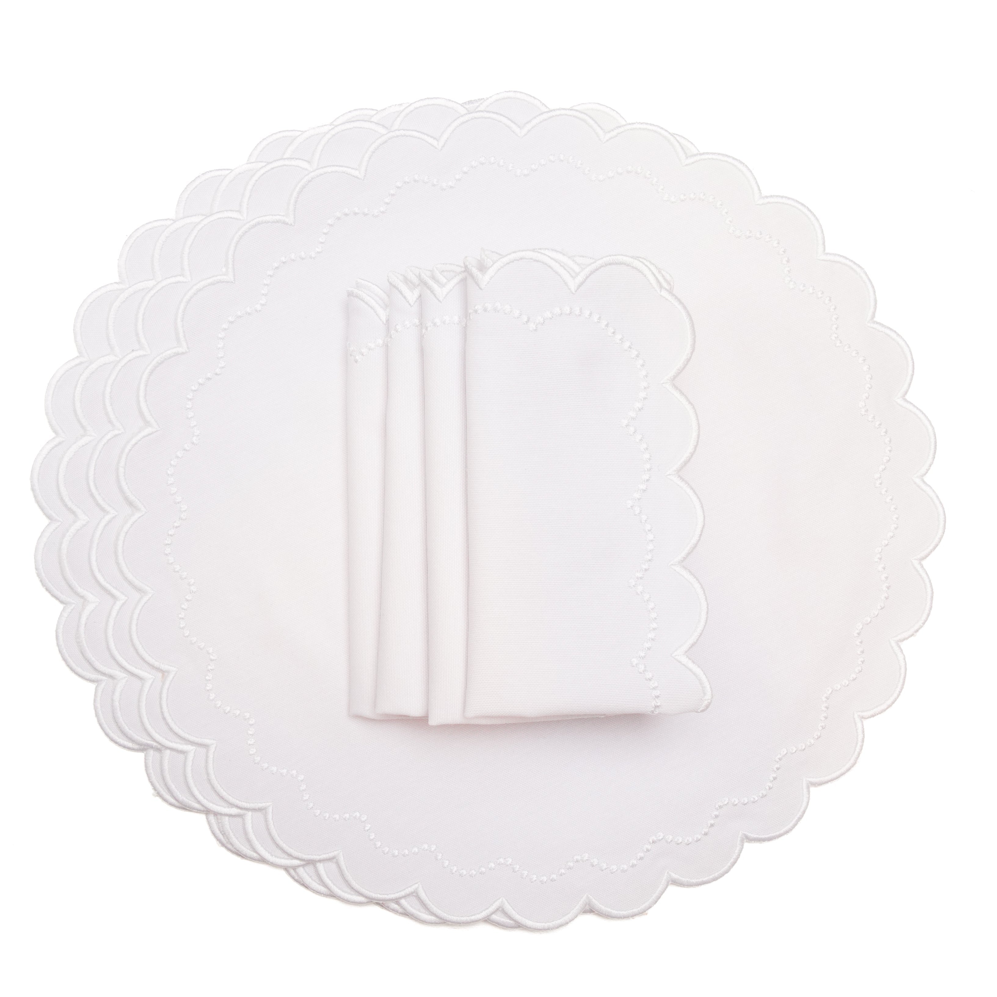 LILY WHITE ROUND FABRIC PLACEMAT & NAPKIN SET (Set Of 4)