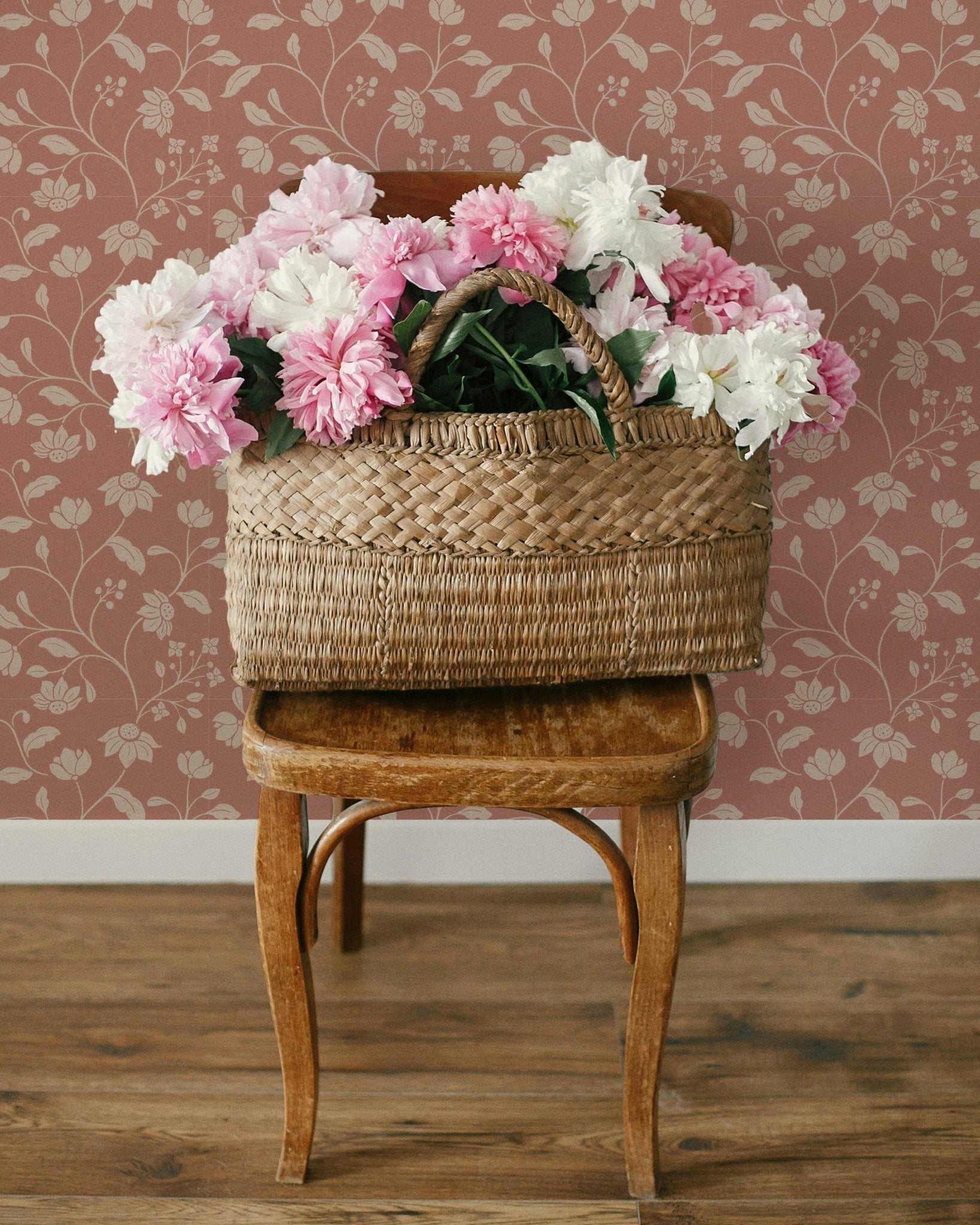 Wild Geranium Wallpaper in Blush Rose