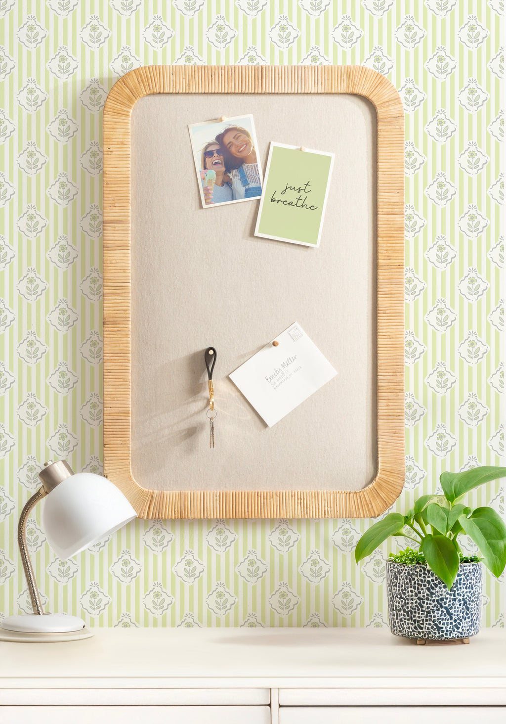 Rahfy Framed Fabric Pinboard